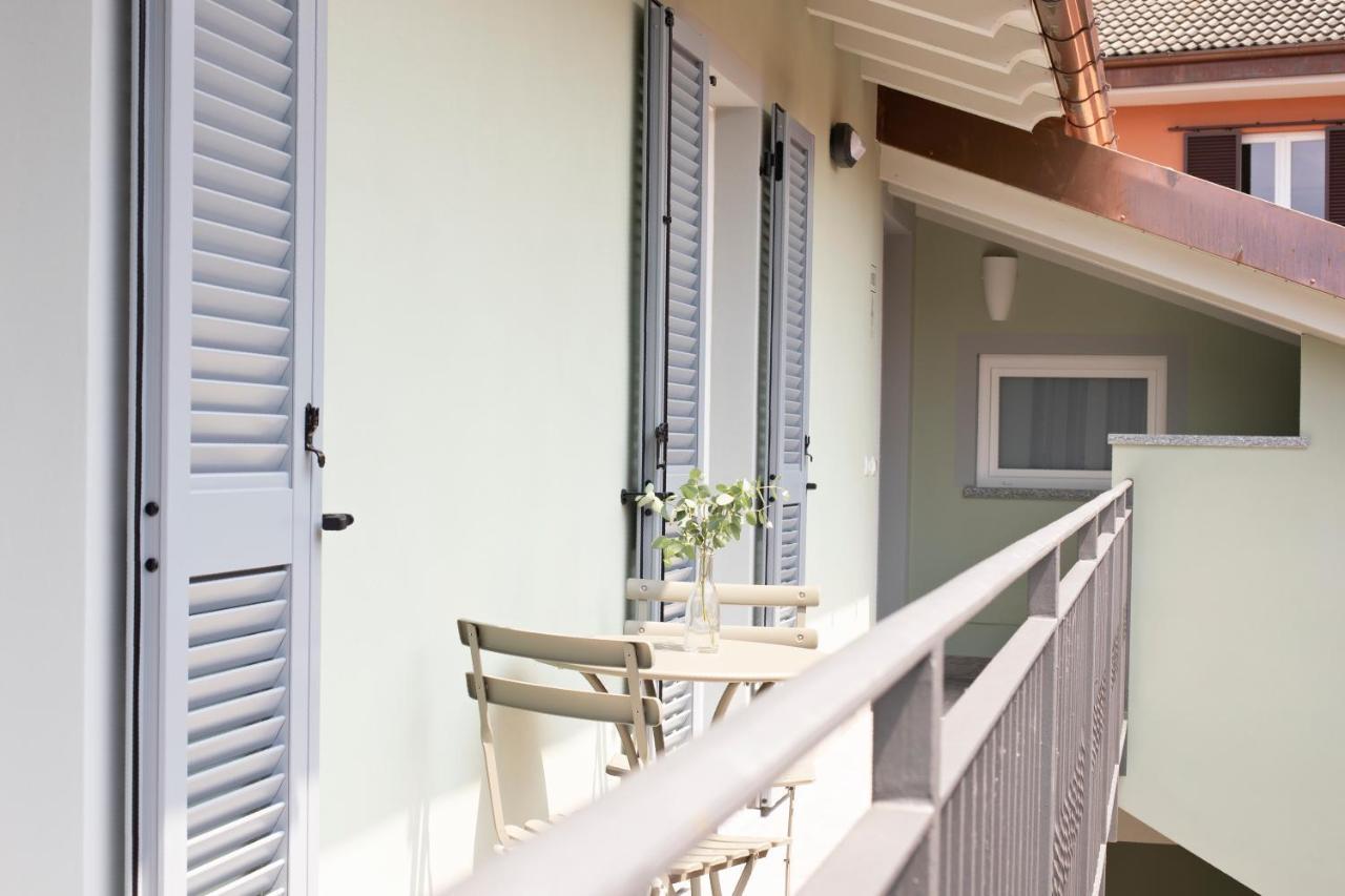 Charming Moment Di Villa Porta - Residenza Porto Vecchio Luino Eksteriør bilde